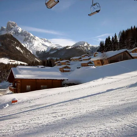 Semesterbostad Holiday Alpenrose.10 *