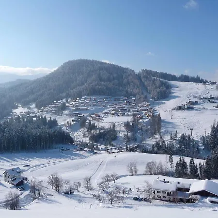 Ferienhaus Holiday Alpenrose.10 *